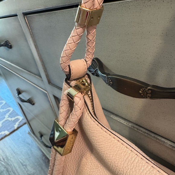 Pale pink Pebbled Leather MK Purse - Picture 5 of 11
